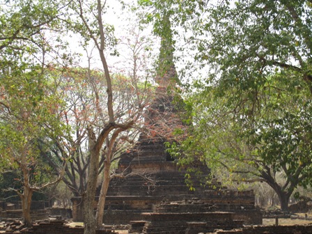 พระบรมไตรโลกนาถ, พระพุทธชินราช, มหาชาติคำหลวง, ฮวงจุ้ยสร้างเมือง, ฮวงจุ้ยพิชัยสงคราม