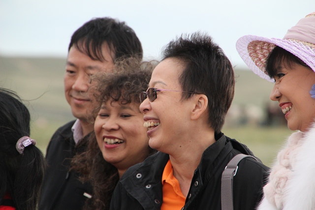 มองโกเลีย, หวังเจาจวิน, เจงกิสข่าน, ถ้ำมอเกา, ถ้ำหลงเหมิน, ถ้ำหยุนกัง, อาจารย์แอน