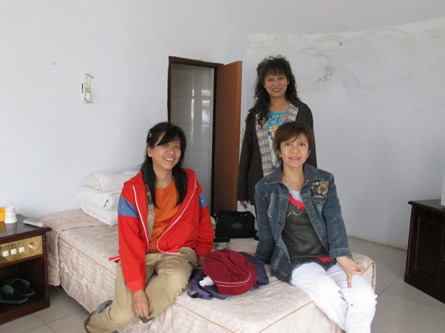 มองโกเลีย, หวังเจาจวิน, เจงกิสข่าน, ถ้ำมอเกา, ถ้ำหลงเหมิน, ถ้ำหยุนกัง, อาจารย์แอน